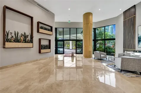 3500 Mystic Pointe Drive Aventura FL 33180