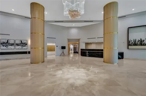 3500 Mystic Pointe Drive Aventura FL 33180