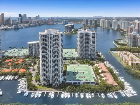 3500 Mystic Pointe Drive Aventura FL 33180