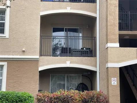 160 SW 117th Terrace Pembroke Pines FL 33025