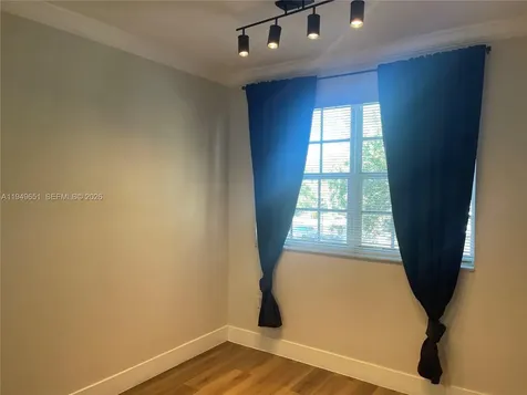 160 SW 117th Terrace Pembroke Pines FL 33025