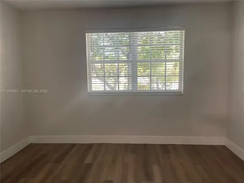 160 SW 117th Terrace Pembroke Pines FL 33025