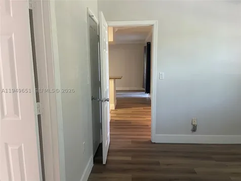 160 SW 117th Terrace Pembroke Pines FL 33025