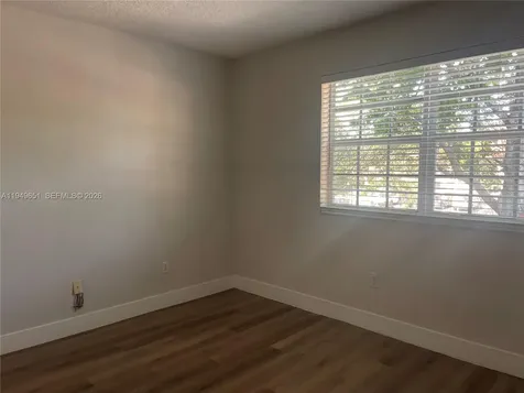 160 SW 117th Terrace Pembroke Pines FL 33025