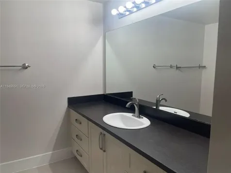 160 SW 117th Terrace Pembroke Pines FL 33025