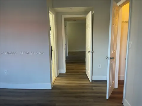 160 SW 117th Terrace Pembroke Pines FL 33025