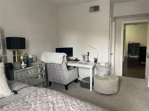 160 SW 117th Terrace Pembroke Pines FL 33025