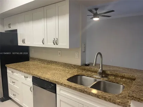 160 SW 117th Terrace Pembroke Pines FL 33025