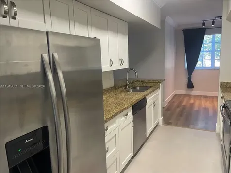 160 SW 117th Terrace Pembroke Pines FL 33025