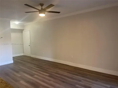 160 SW 117th Terrace Pembroke Pines FL 33025