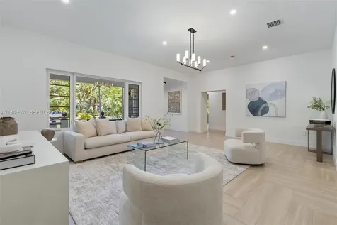 420 NE 55th Terrace Miami FL 33137