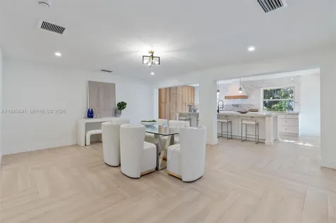 420 NE 55th Terrace Miami FL 33137
