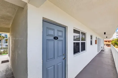 4520 El Mar Lauderdale By The Sea FL 33308