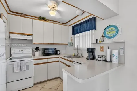 4520 El Mar Lauderdale By The Sea FL 33308