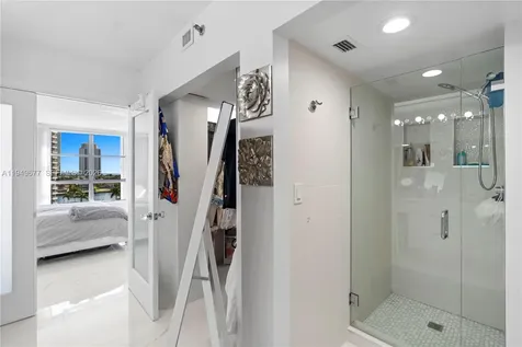 3600 Mystic Pointe Drive Aventura FL 33180