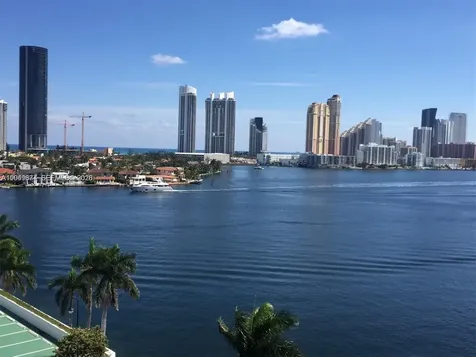 3600 Mystic Pointe Drive Aventura FL 33180