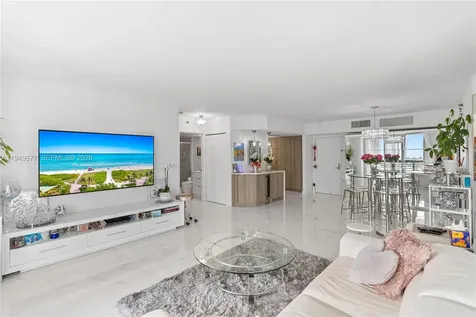 3600 Mystic Pointe Drive Aventura FL 33180