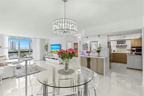 3600 Mystic Pointe Drive Aventura FL 33180