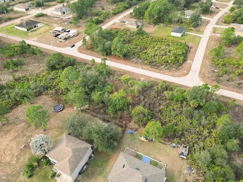 549 Beach Avenue S Lehigh Acres FL 33974