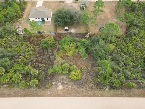 549 Beach Avenue S Lehigh Acres FL 33974