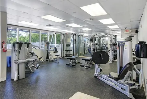 19201 Collins Avenue Sunny Isles Beach FL 33160