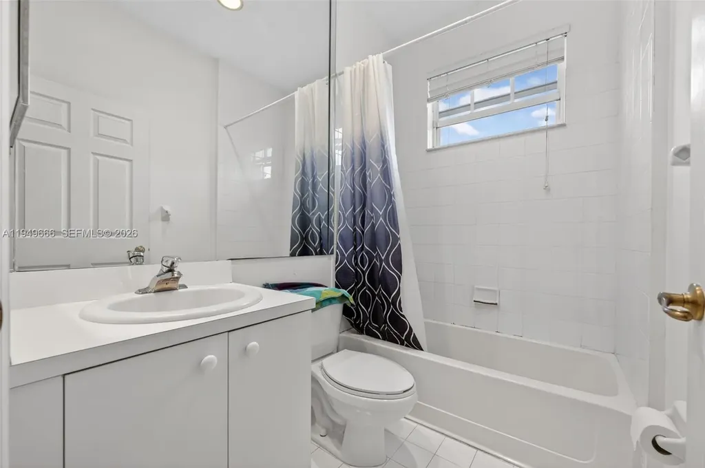 11641 NW 47th Drive Coral Springs FL 33076