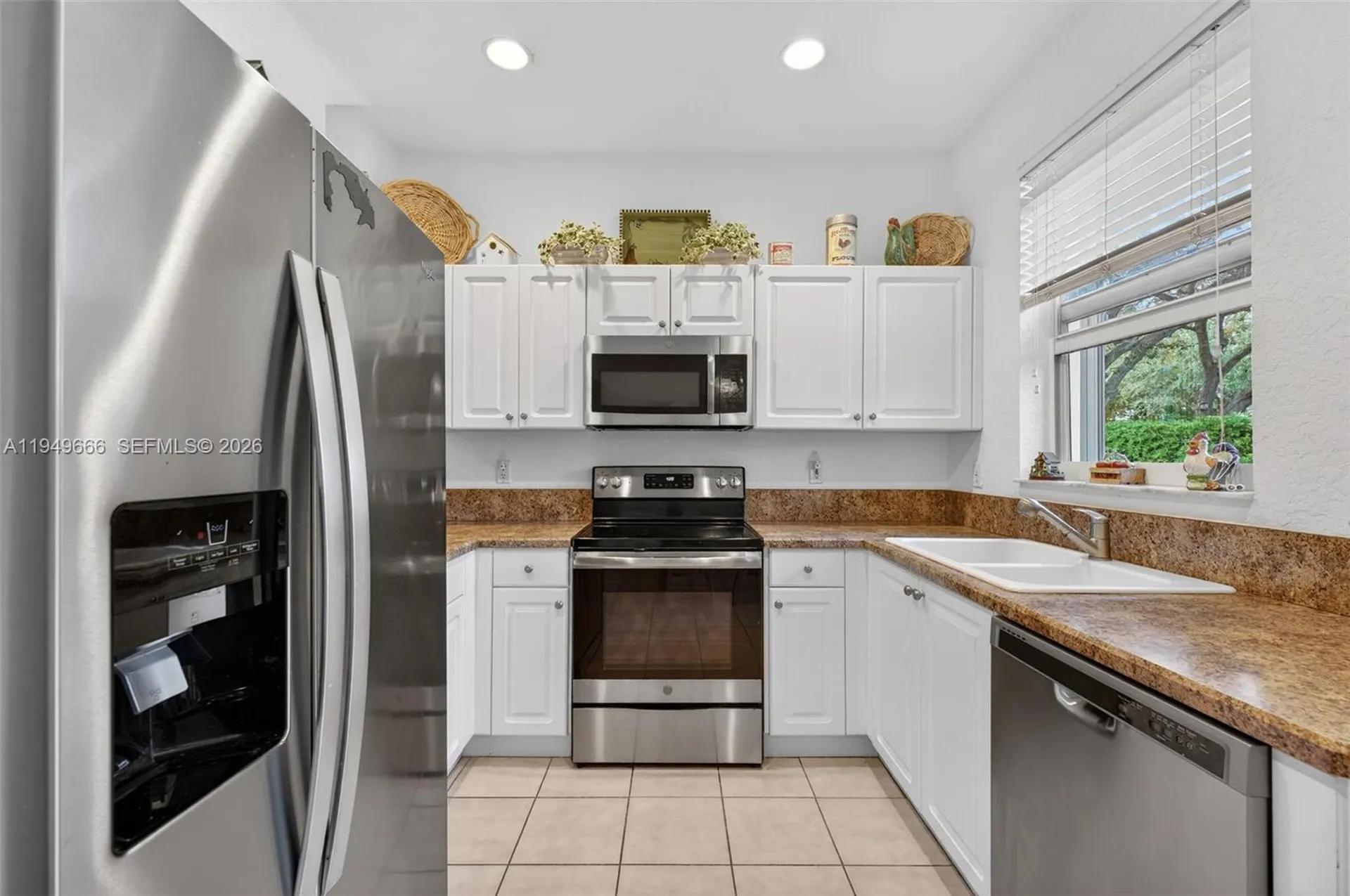 11641 NW 47th Drive Coral Springs FL 33076