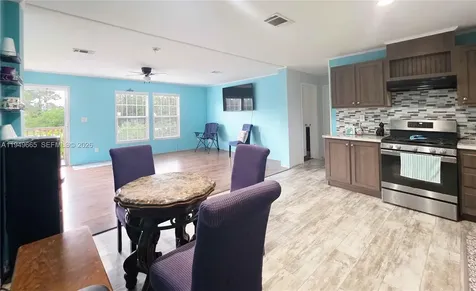 612 Hunting Club Avenue Clewiston FL 33440