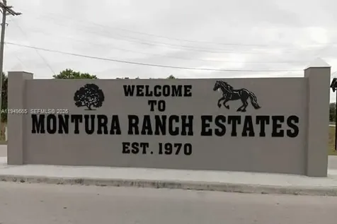 612 Hunting Club Avenue Clewiston FL 33440
