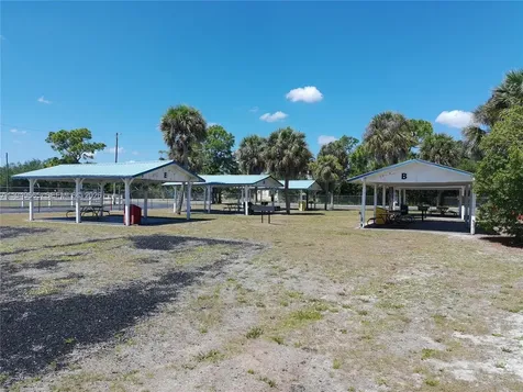 612 Hunting Club Avenue Clewiston FL 33440