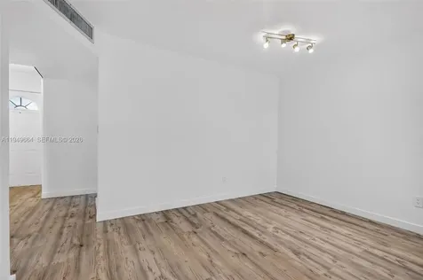 1501 NE 191st Street Miami FL 33179