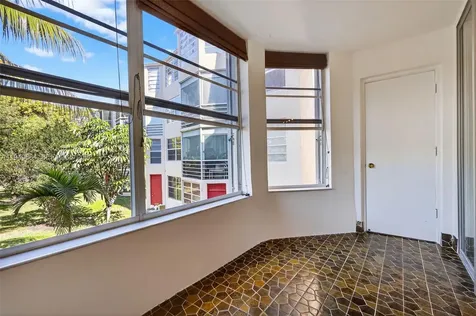 1501 NE 191st Street Miami FL 33179