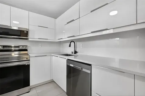 1501 NE 191st Street Miami FL 33179