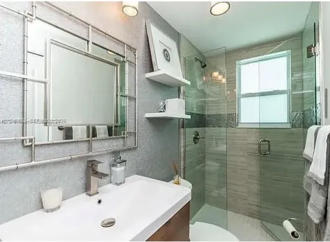 2075 S Hibiscus Drive North Miami FL 33181