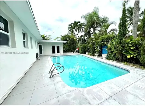 2075 S Hibiscus Drive North Miami FL 33181