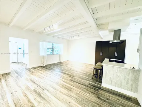 2075 S Hibiscus Drive North Miami FL 33181
