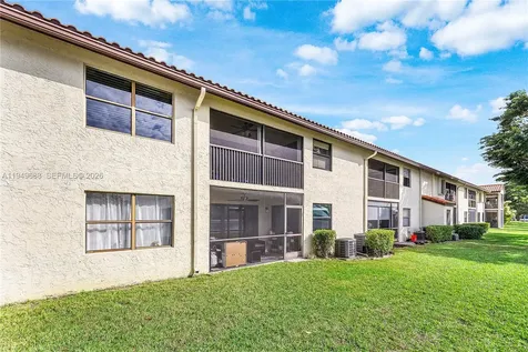 503 Republic Court Deerfield Beach FL 33442