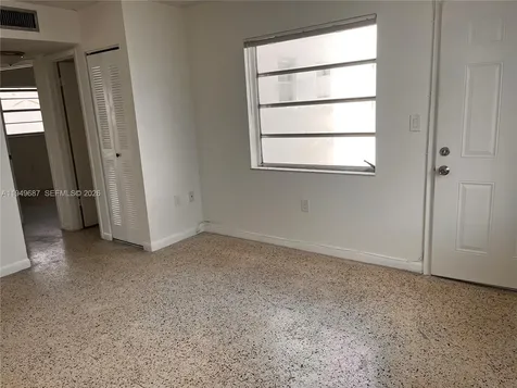928 SW 30th Avenue Miami FL 33135