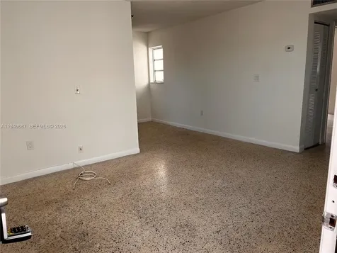 928 SW 30th Avenue Miami FL 33135