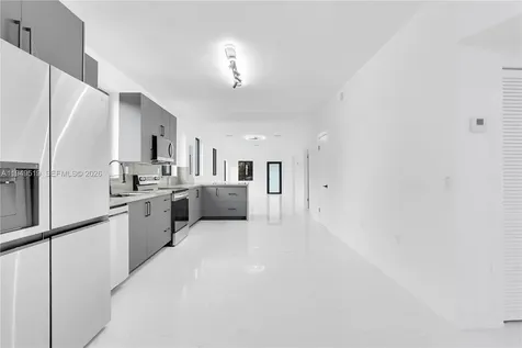 972 SW 44th Avenue Miami FL 33134