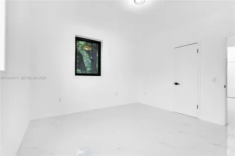 972 SW 44th Avenue Miami FL 33134