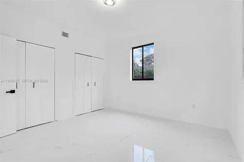 972 SW 44th Avenue Miami FL 33134