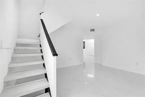972 SW 44th Avenue Miami FL 33134