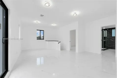 972 SW 44th Avenue Miami FL 33134
