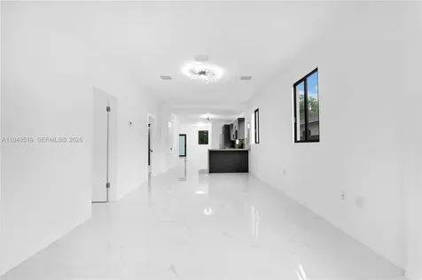 972 SW 44th Avenue Miami FL 33134