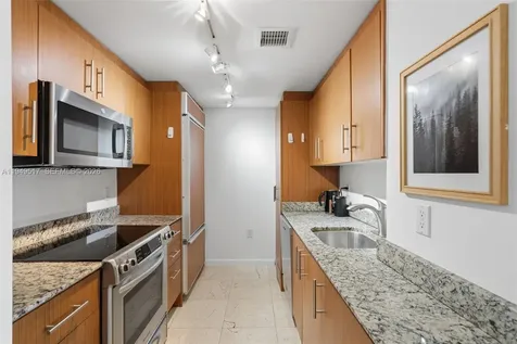 10275 Collins Avenue Bal Harbour FL 33154