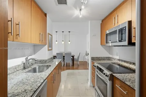 10275 Collins Avenue Bal Harbour FL 33154