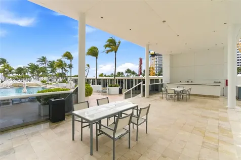 10275 Collins Avenue Bal Harbour FL 33154