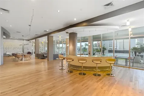 10275 Collins Avenue Bal Harbour FL 33154