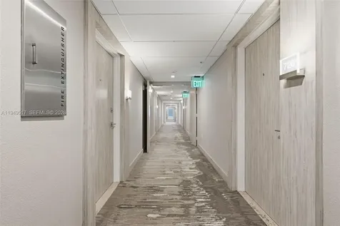 10275 Collins Avenue Bal Harbour FL 33154